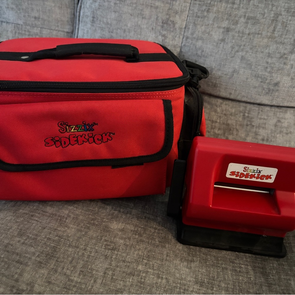 Sizzix Sidekick Red and case
